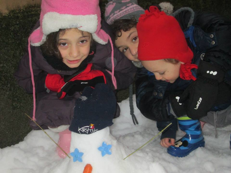 Voglio la neve a scuola e al parco!