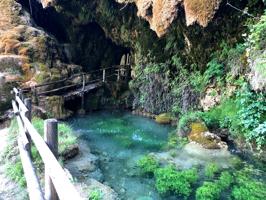 Grotte di Labante, il laghetto